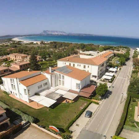 Hotel Al Faro San Teodoro  Ngoại thất bức ảnh