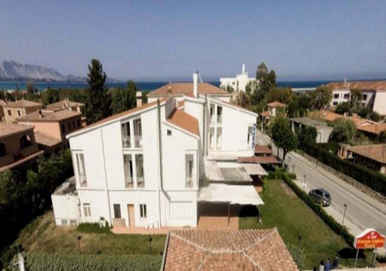 Hotel Al Faro San Teodoro  Ngoại thất bức ảnh